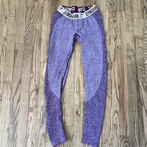 Gymshark low rise leggings M